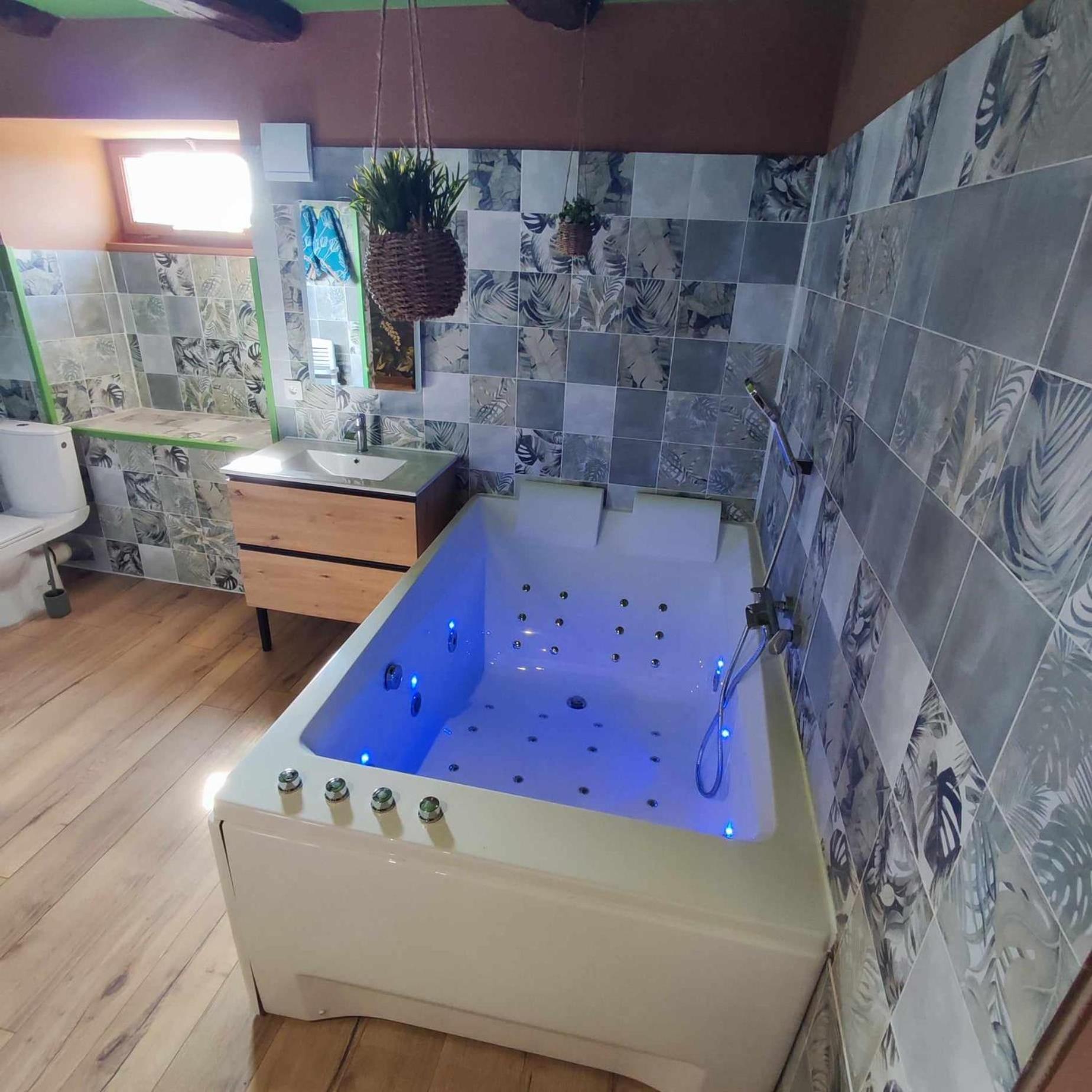 L'Evasion Jungle Apartment Saint-Pierre-de-Plesguen Ngoại thất bức ảnh