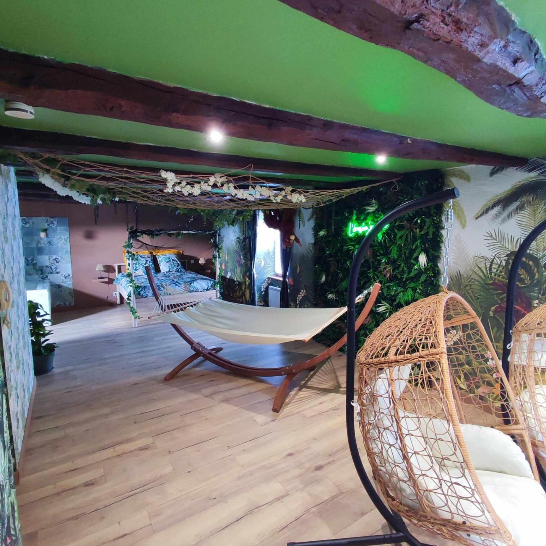 L'Evasion Jungle Apartment Saint-Pierre-de-Plesguen Ngoại thất bức ảnh